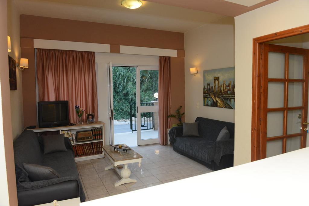 Volanakis Apartments Amoudara  Экстерьер фото